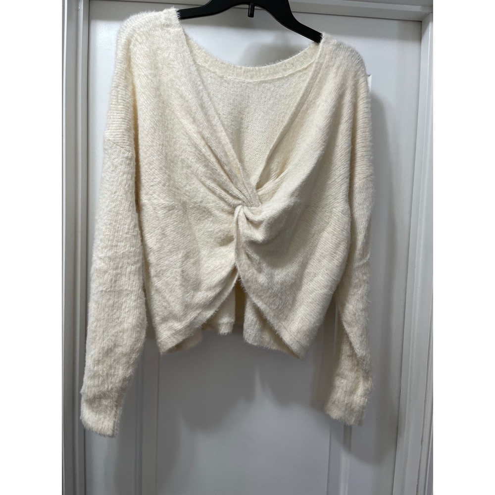 Hollister Cream Fuzzy Twist Front Long Sleeve Sweater Women's Size L‎